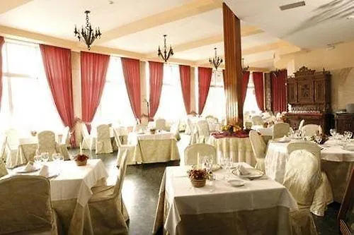 Del Val Hotel 3*