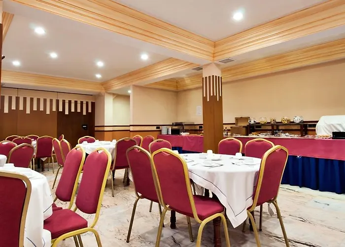 Hotel Del Val 3*