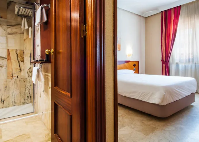 Del Val Hotel 3*